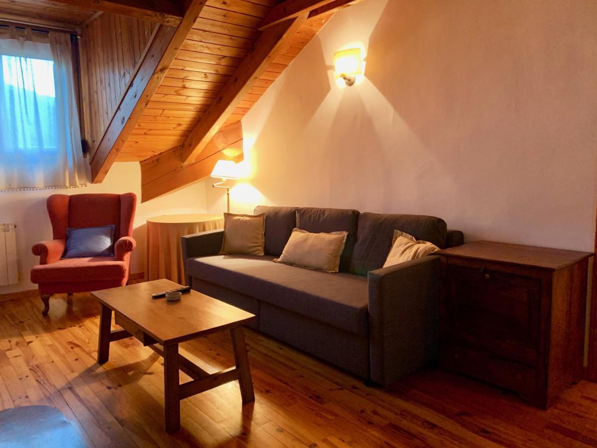 Ferienwohnung Bpirineos-Estos Benasque Exterior foto